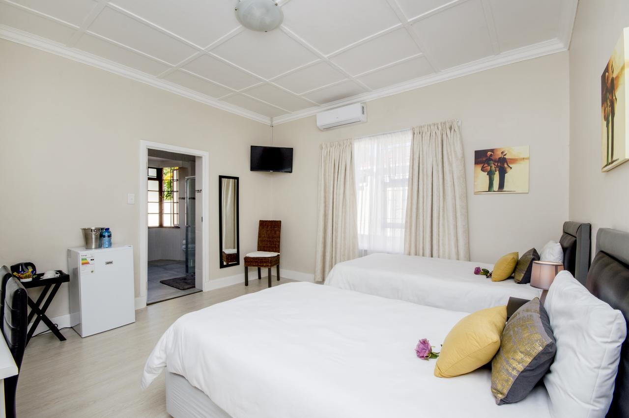 Walmer Villiers Self Catering Port Elizabeth Bagian luar foto